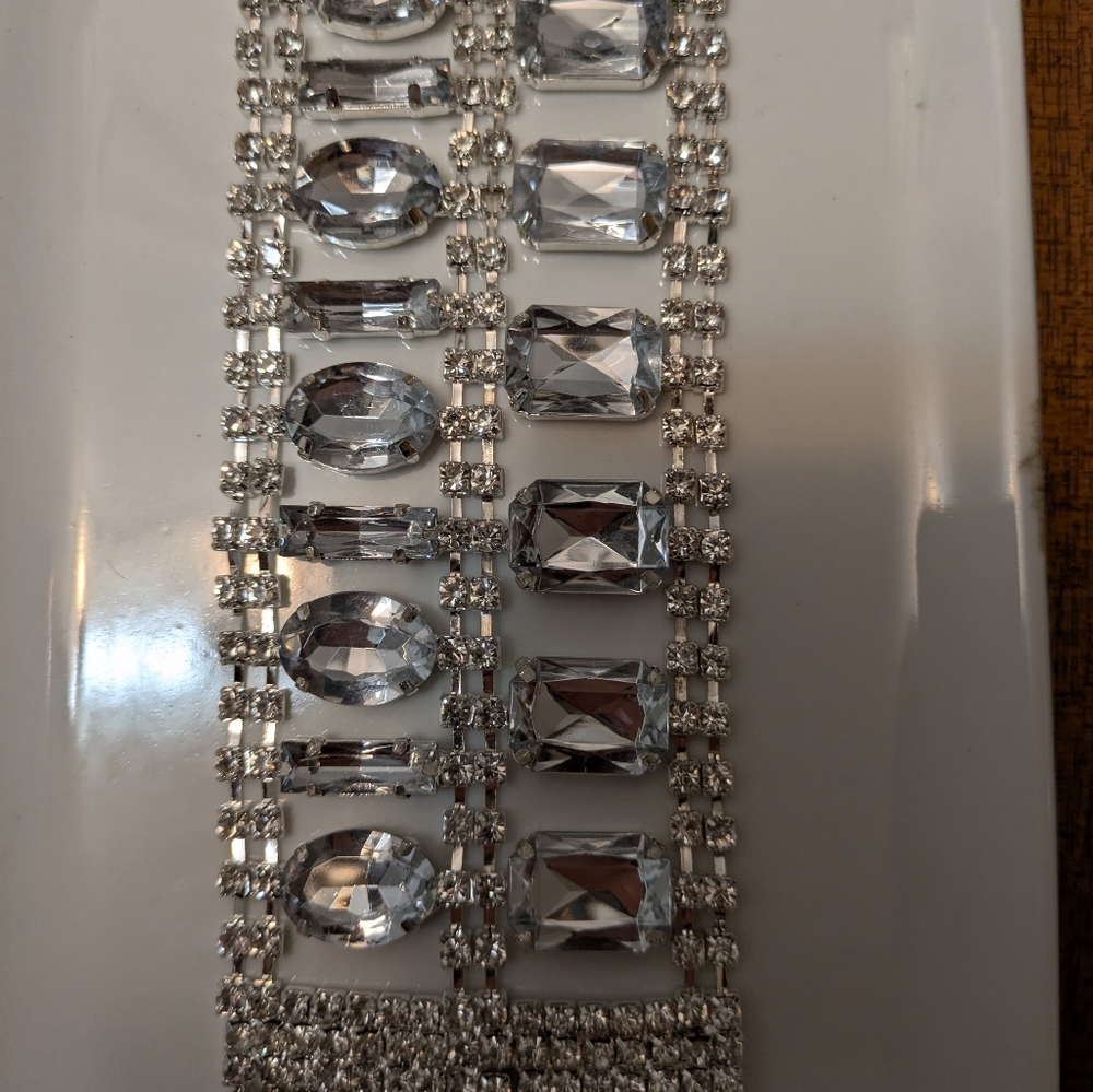 Rhinestone Fringed Silver Tone Bracelet.